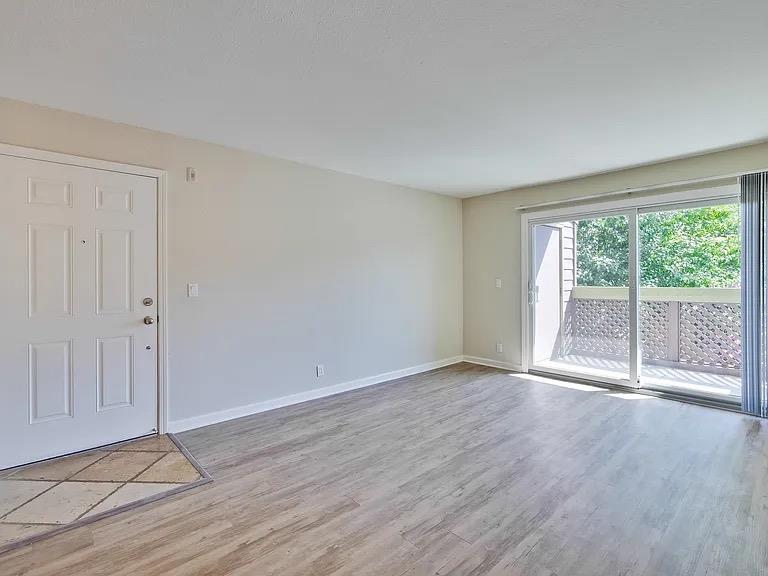 Detail Gallery Image 8 of 47 For 796 Teatree Ct, San Jose,  CA 95128 - 2 Beds | 2 Baths