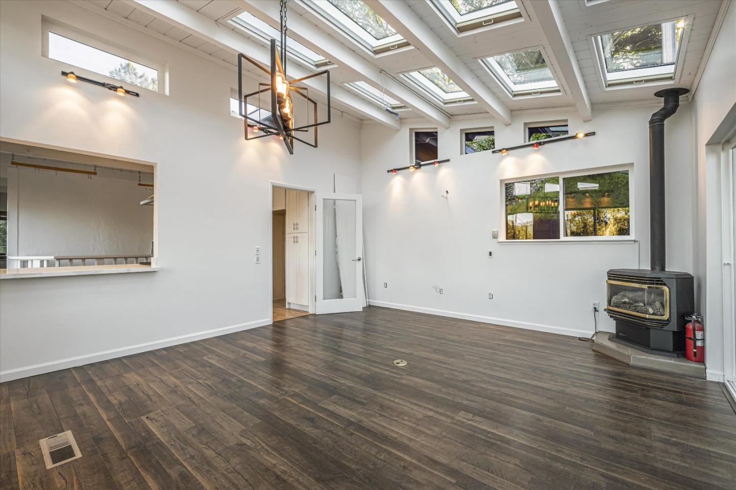 Detail Gallery Image 23 of 37 For 734 Loma Prieta Dr, Aptos,  CA 95003 - 2 Beds | 1 Baths