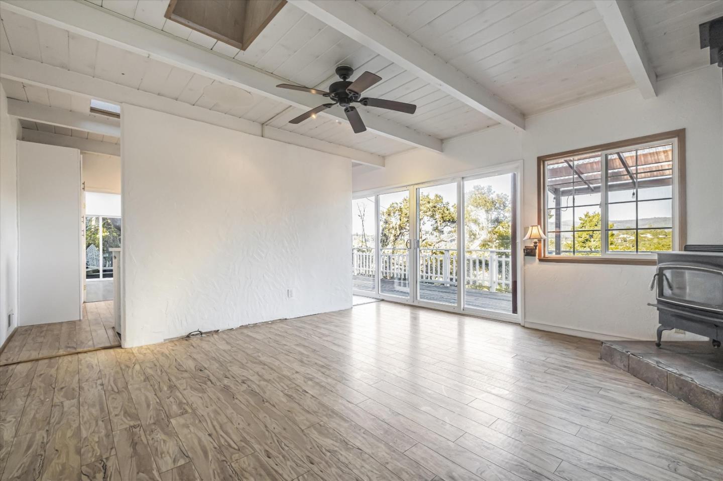 Detail Gallery Image 8 of 37 For 734 Loma Prieta Dr, Aptos,  CA 95003 - 2 Beds | 1 Baths