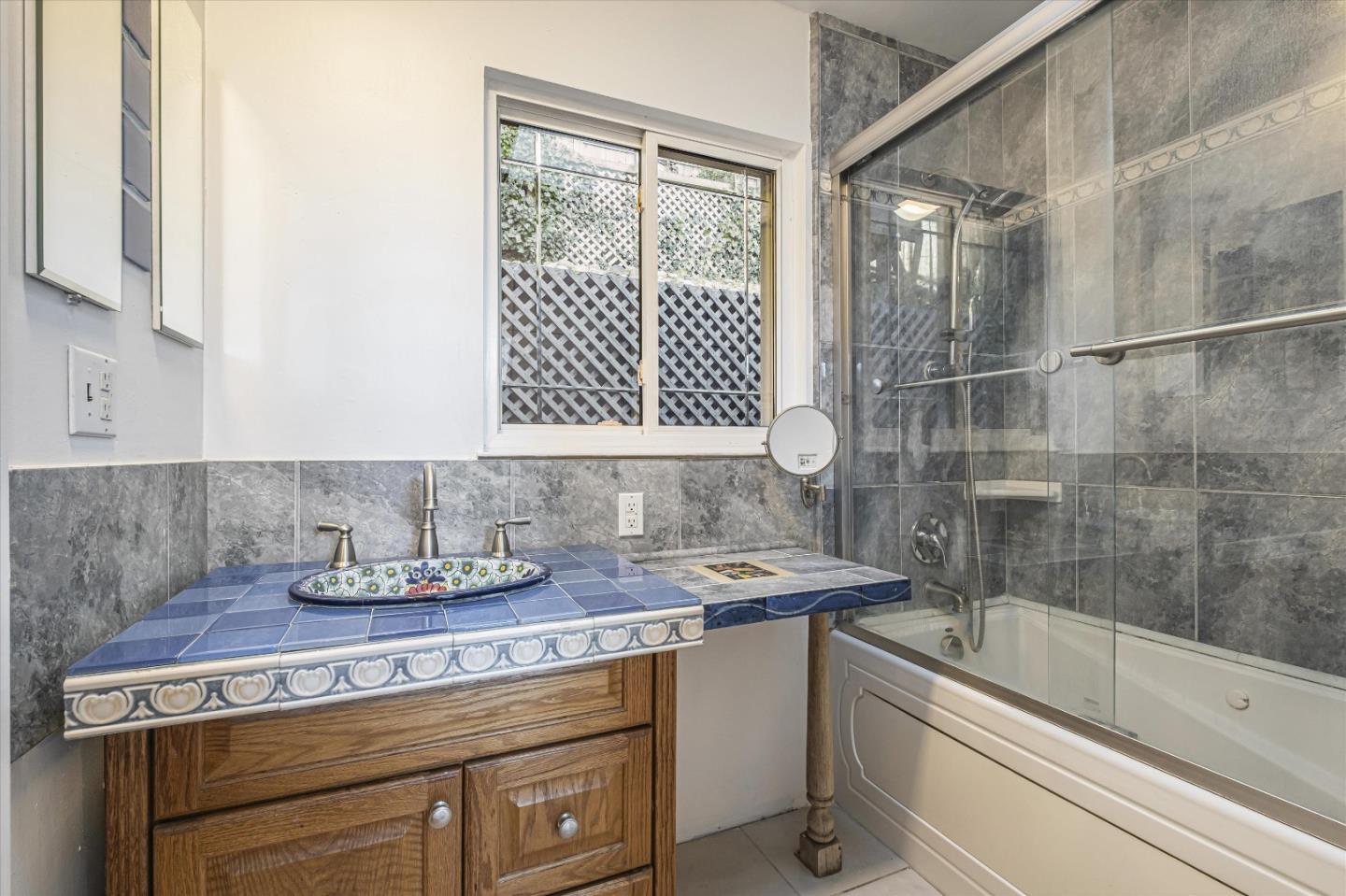 Detail Gallery Image 9 of 37 For 734 Loma Prieta Dr, Aptos,  CA 95003 - 2 Beds | 1 Baths