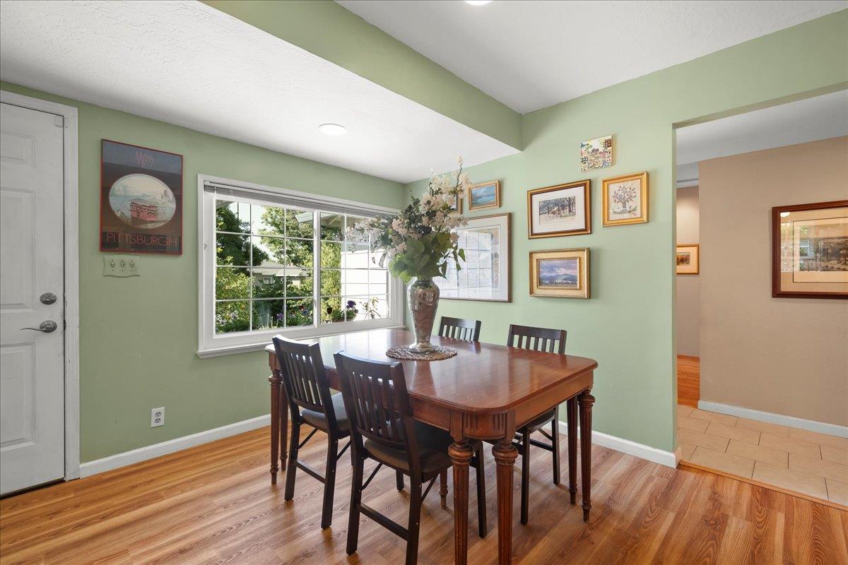 Detail Gallery Image 11 of 26 For 1634 Bowling Ln, San Jose,  CA 95118 - 3 Beds | 2 Baths