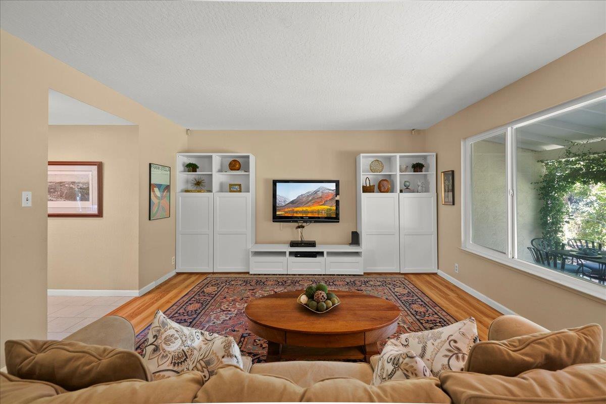 Detail Gallery Image 6 of 26 For 1634 Bowling Ln, San Jose,  CA 95118 - 3 Beds | 2 Baths