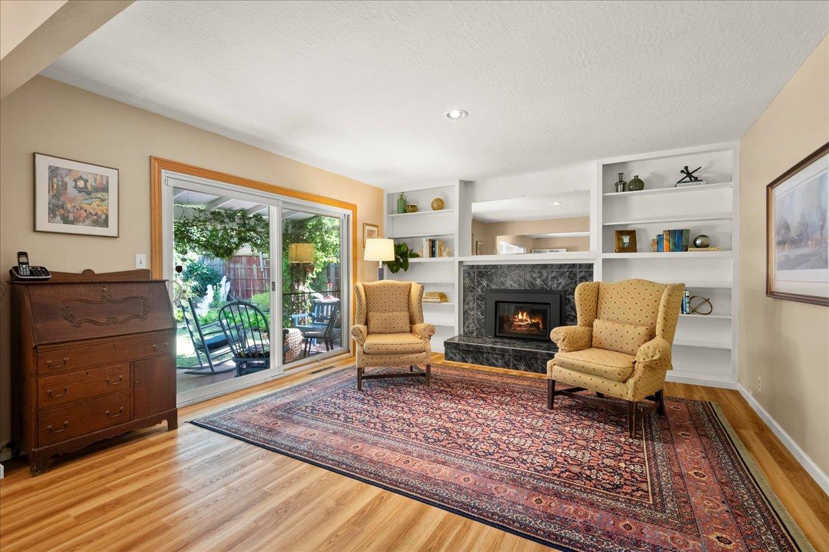 Detail Gallery Image 7 of 26 For 1634 Bowling Ln, San Jose,  CA 95118 - 3 Beds | 2 Baths
