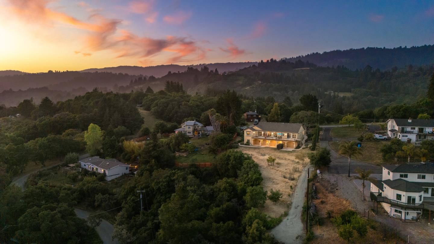 Detail Gallery Image 50 of 62 For 960 Smith Rd, Watsonville,  CA 95076 - 6 Beds | 4 Baths
