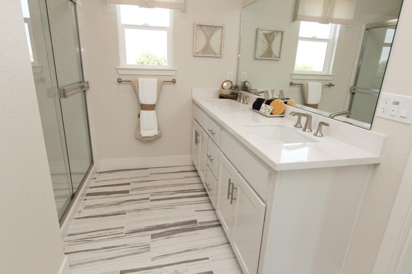 Detail Gallery Image 29 of 32 For 1660 Dolomite Dr #5,  Los Banos,  CA 93635 - 5 Beds | 3 Baths