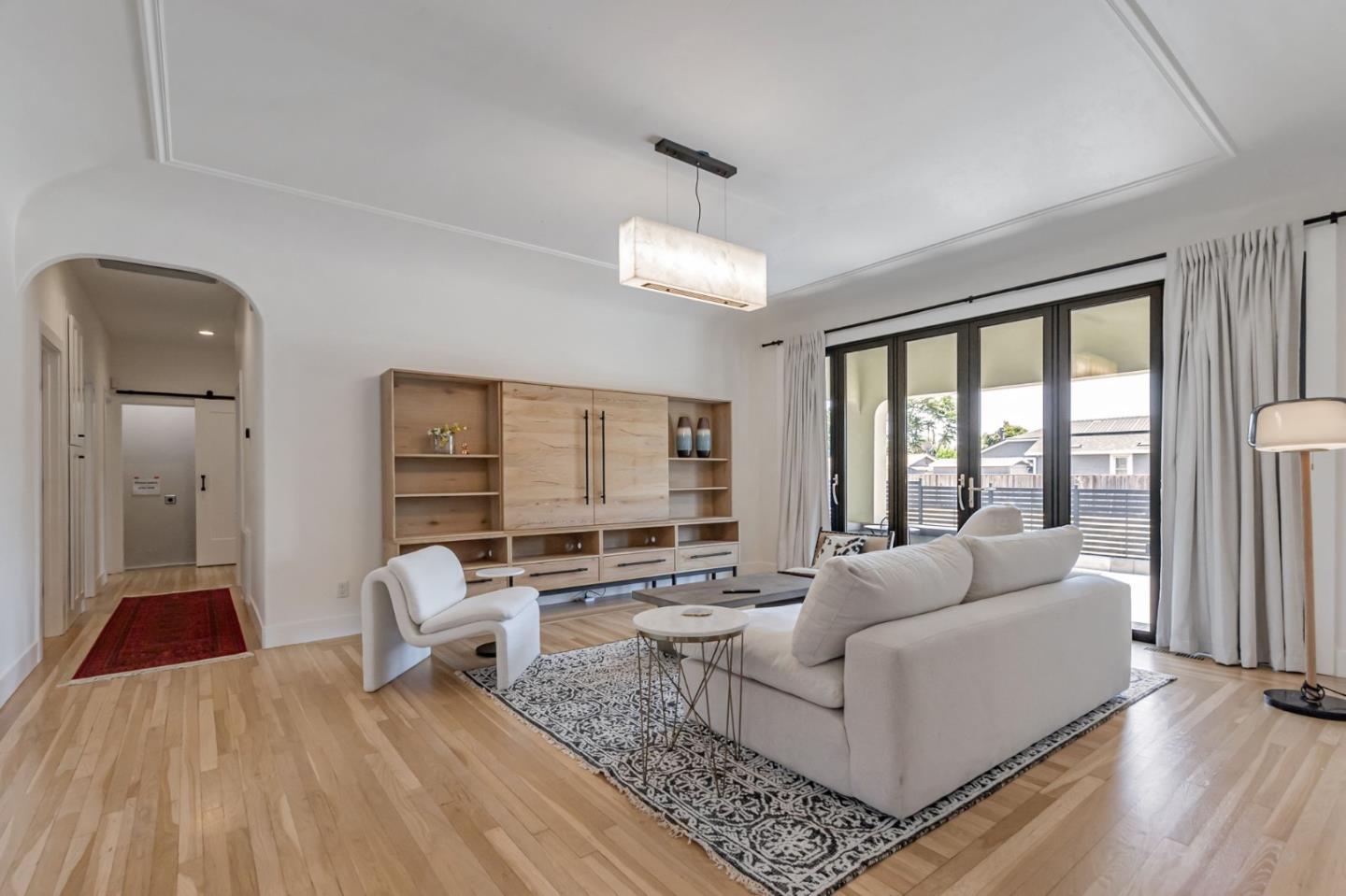 Detail Gallery Image 10 of 58 For 1148 Palm St, San Jose,  CA 95110 - 4 Beds | 2 Baths