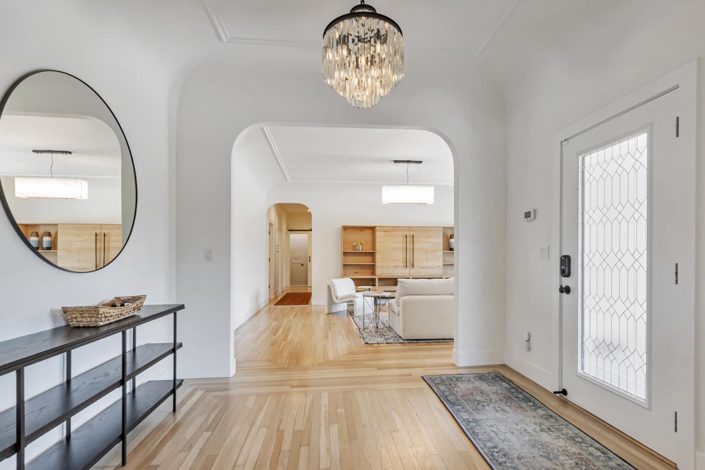 Detail Gallery Image 8 of 58 For 1148 Palm St, San Jose,  CA 95110 - 4 Beds | 2 Baths