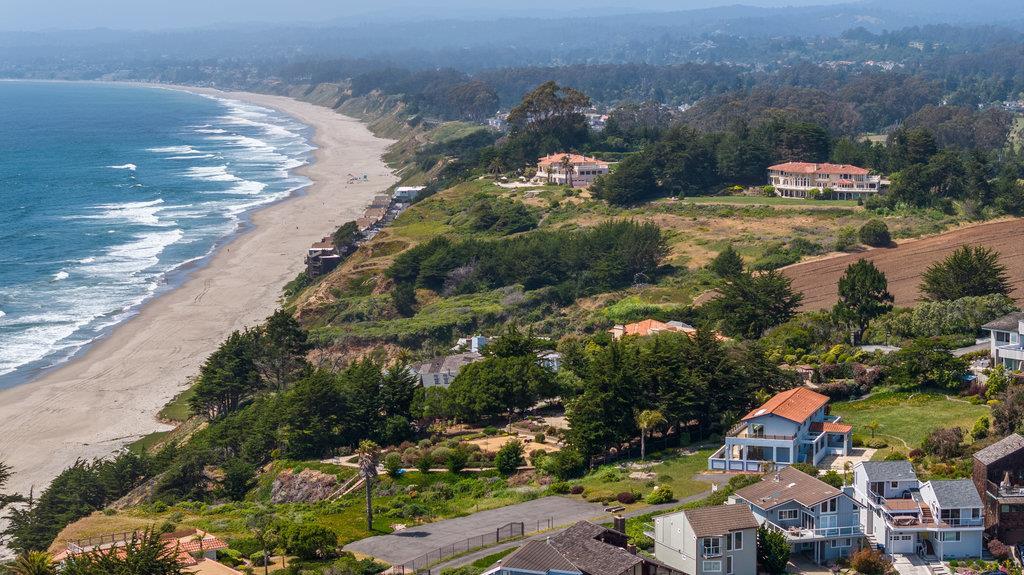 Detail Gallery Image 10 of 42 For 420 Sand Dollar Dr, La Selva Beach,  CA 95076 - 3 Beds | 3/1 Baths