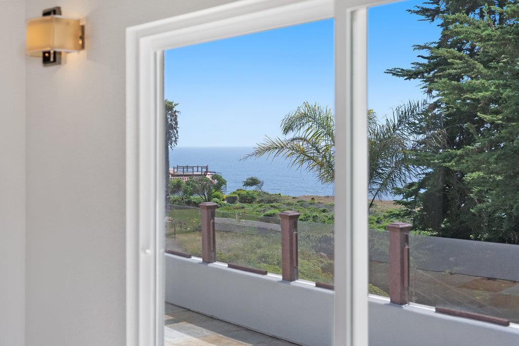 Detail Gallery Image 15 of 42 For 420 Sand Dollar Dr, La Selva Beach,  CA 95076 - 3 Beds | 3/1 Baths