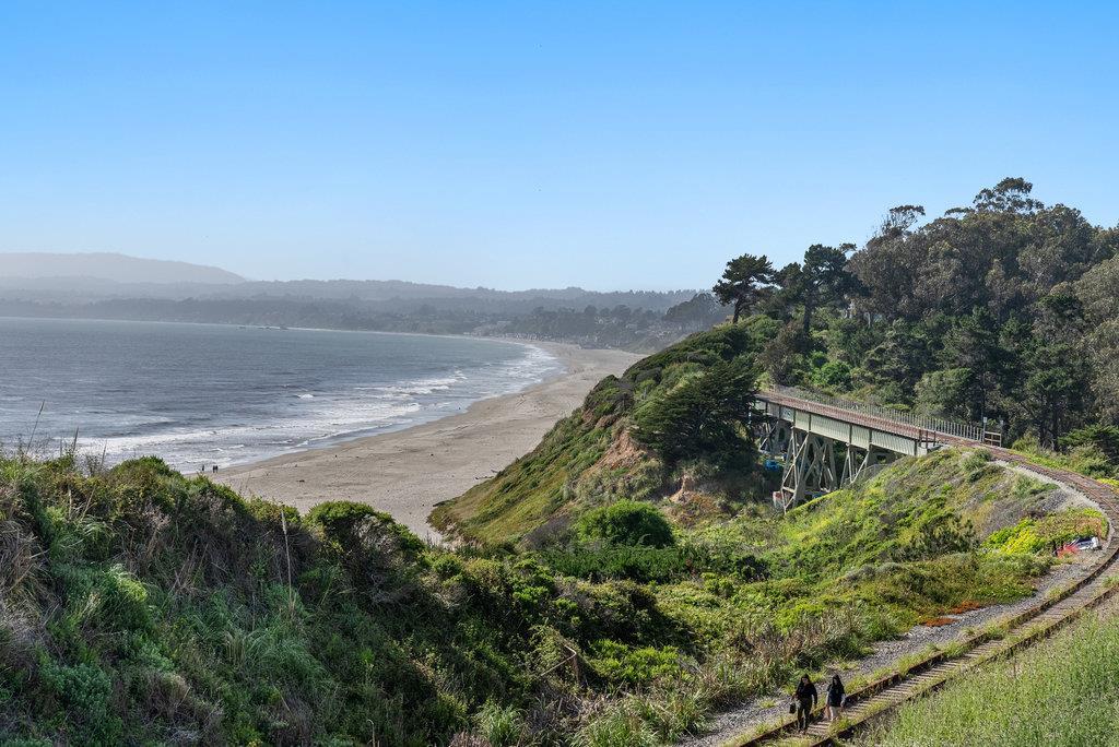Detail Gallery Image 40 of 42 For 420 Sand Dollar Dr, La Selva Beach,  CA 95076 - 3 Beds | 3/1 Baths