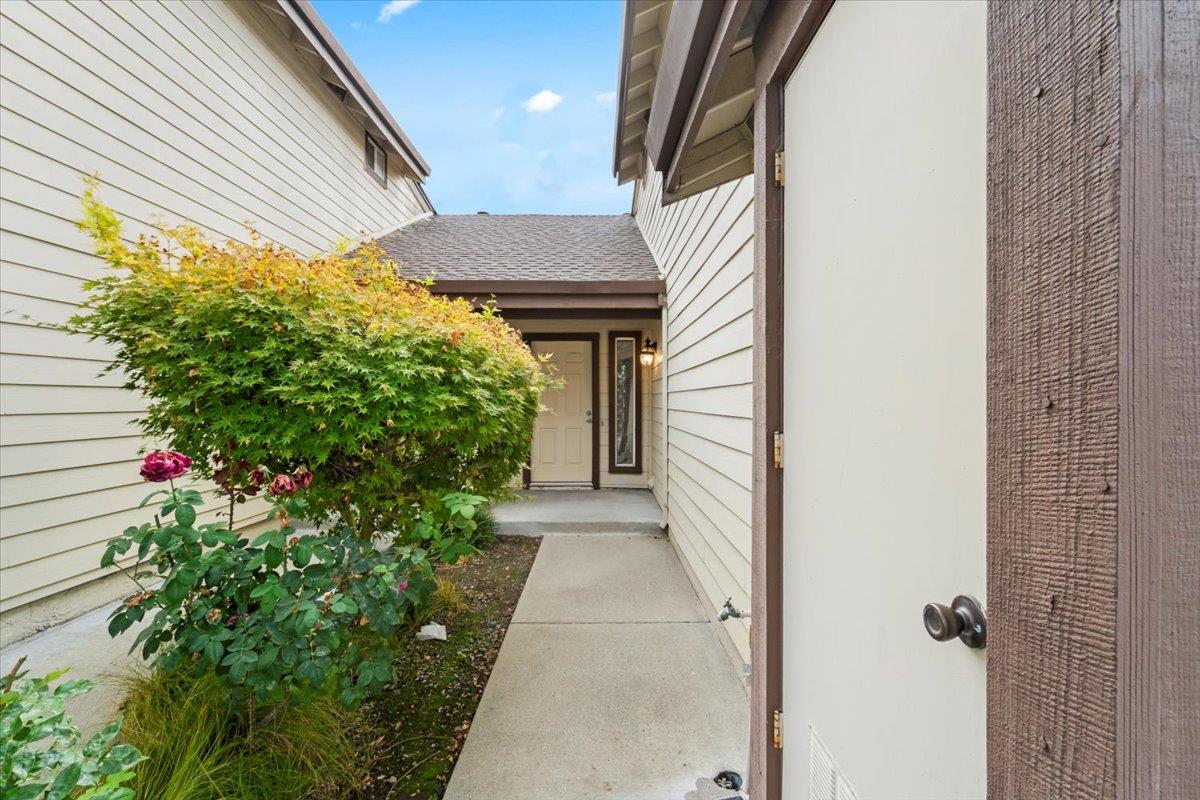 Detail Gallery Image 11 of 66 For 244 Rachael Pl, Pleasanton,  CA 94566 - 3 Beds | 2/1 Baths