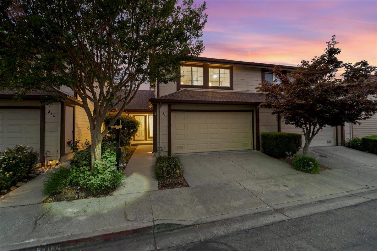 Detail Gallery Image 5 of 66 For 244 Rachael Pl, Pleasanton,  CA 94566 - 3 Beds | 2/1 Baths
