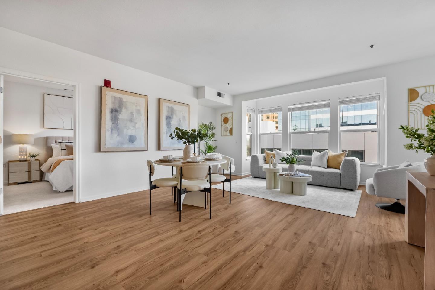 Detail Gallery Image 2 of 14 For 655 12th St #205,  Oakland,  CA 94607 - 2 Beds | 2 Baths