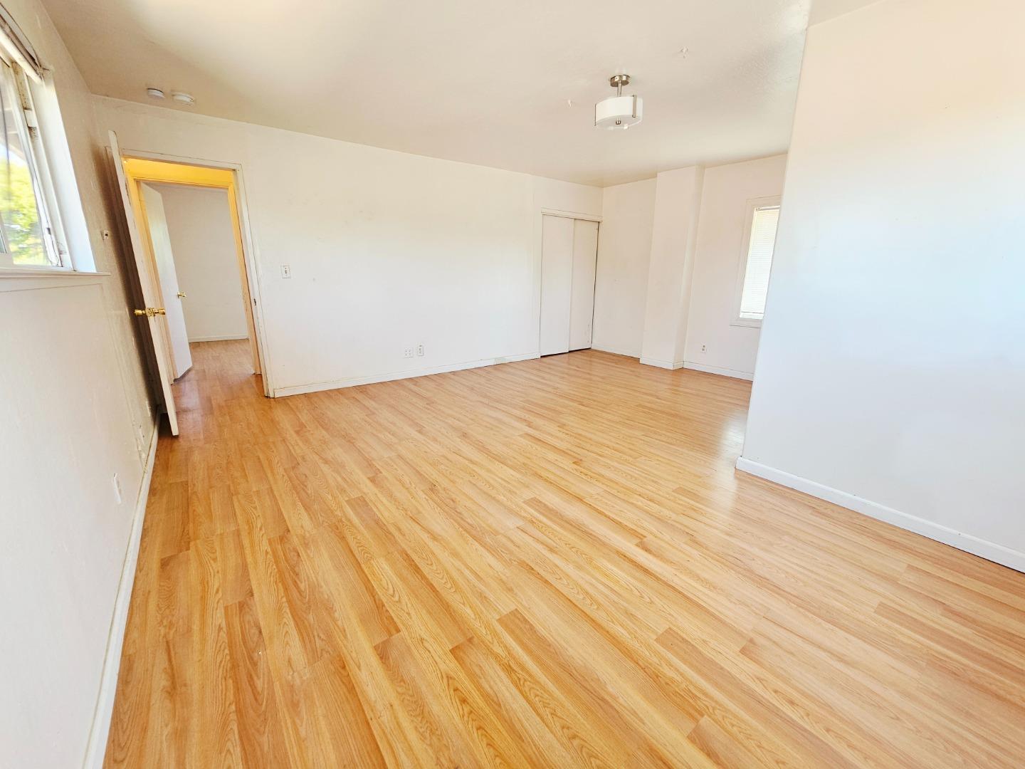 Detail Gallery Image 22 of 25 For 227 Whirlaway Dr, San Jose,  CA 95111 - 4 Beds | 2 Baths