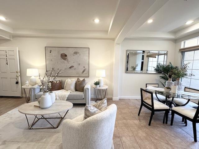 Detail Gallery Image 19 of 77 For 1114 S Winchester Blvd, San Jose,  CA 95128 - 2 Beds | 2 Baths