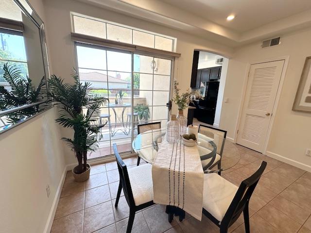 Detail Gallery Image 20 of 77 For 1114 S Winchester Blvd, San Jose,  CA 95128 - 2 Beds | 2 Baths