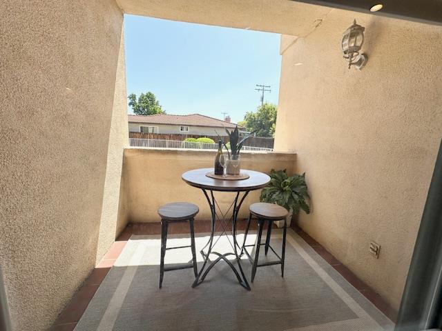 Detail Gallery Image 34 of 77 For 1114 S Winchester Blvd, San Jose,  CA 95128 - 2 Beds | 2 Baths