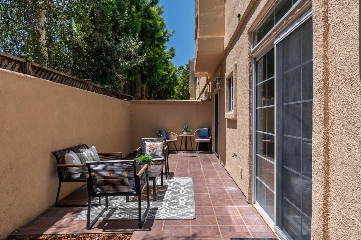 Detail Gallery Image 54 of 77 For 1114 S Winchester Blvd, San Jose,  CA 95128 - 2 Beds | 2 Baths