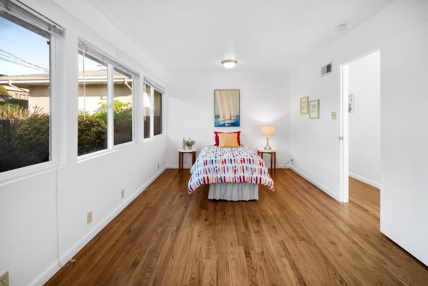 Detail Gallery Image 17 of 40 For 2735 Del Monte Ave, El Cerrito,  CA 94530 - 6 Beds | 4 Baths