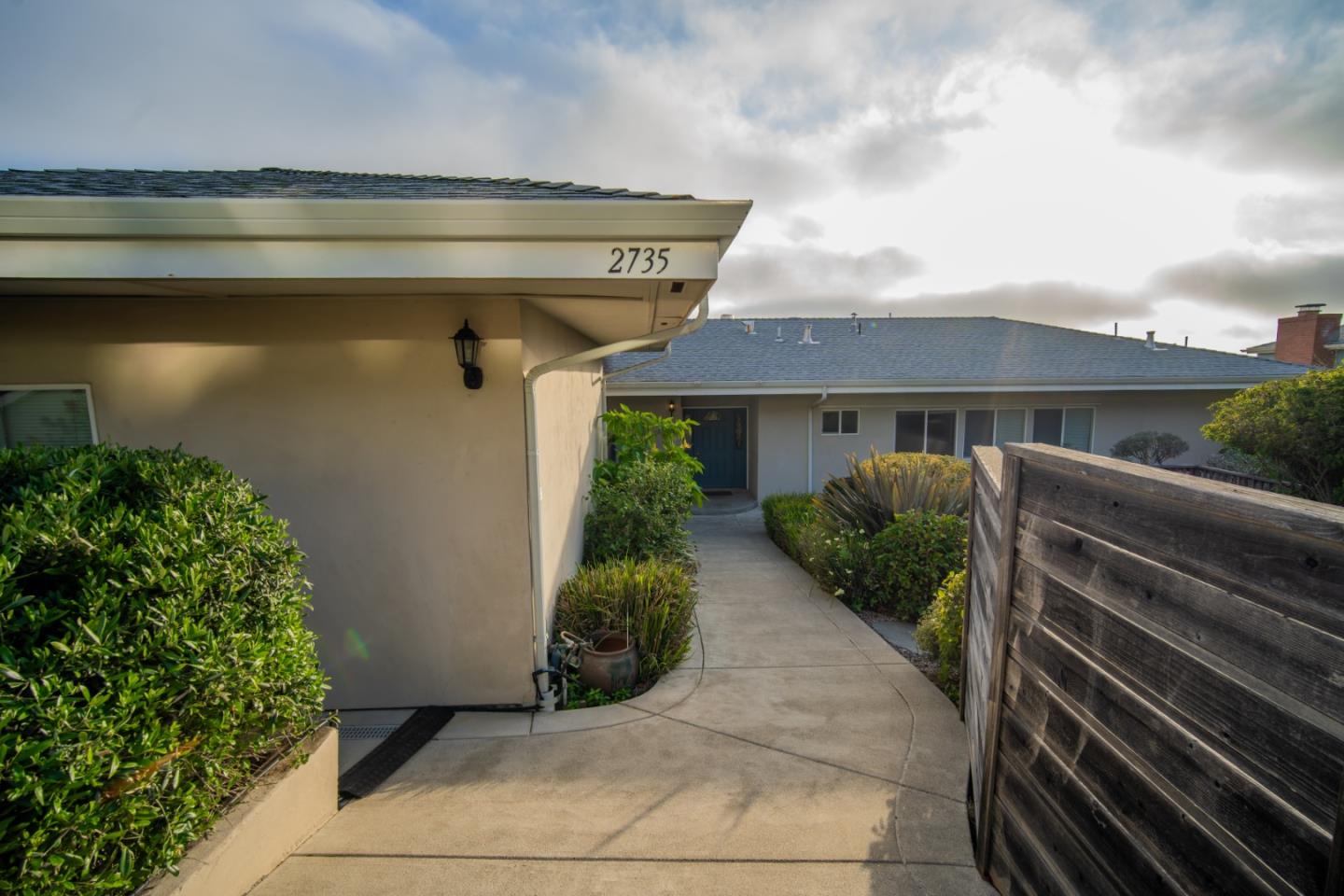 Detail Gallery Image 30 of 40 For 2735 Del Monte Ave, El Cerrito,  CA 94530 - 6 Beds | 4 Baths