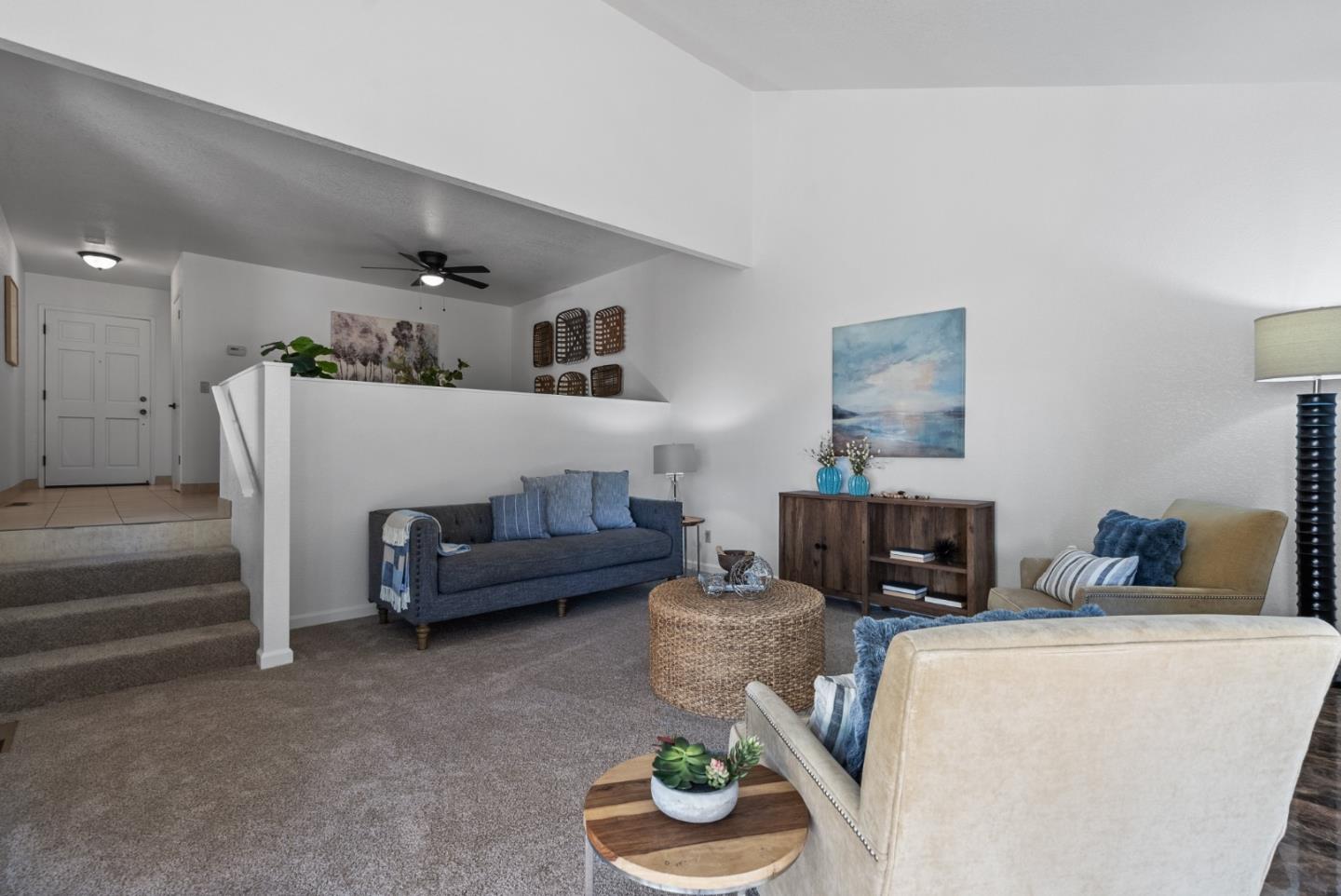 Detail Gallery Image 14 of 44 For 30 Joes Ln, Hollister,  CA 95023 - 2 Beds | 2/1 Baths