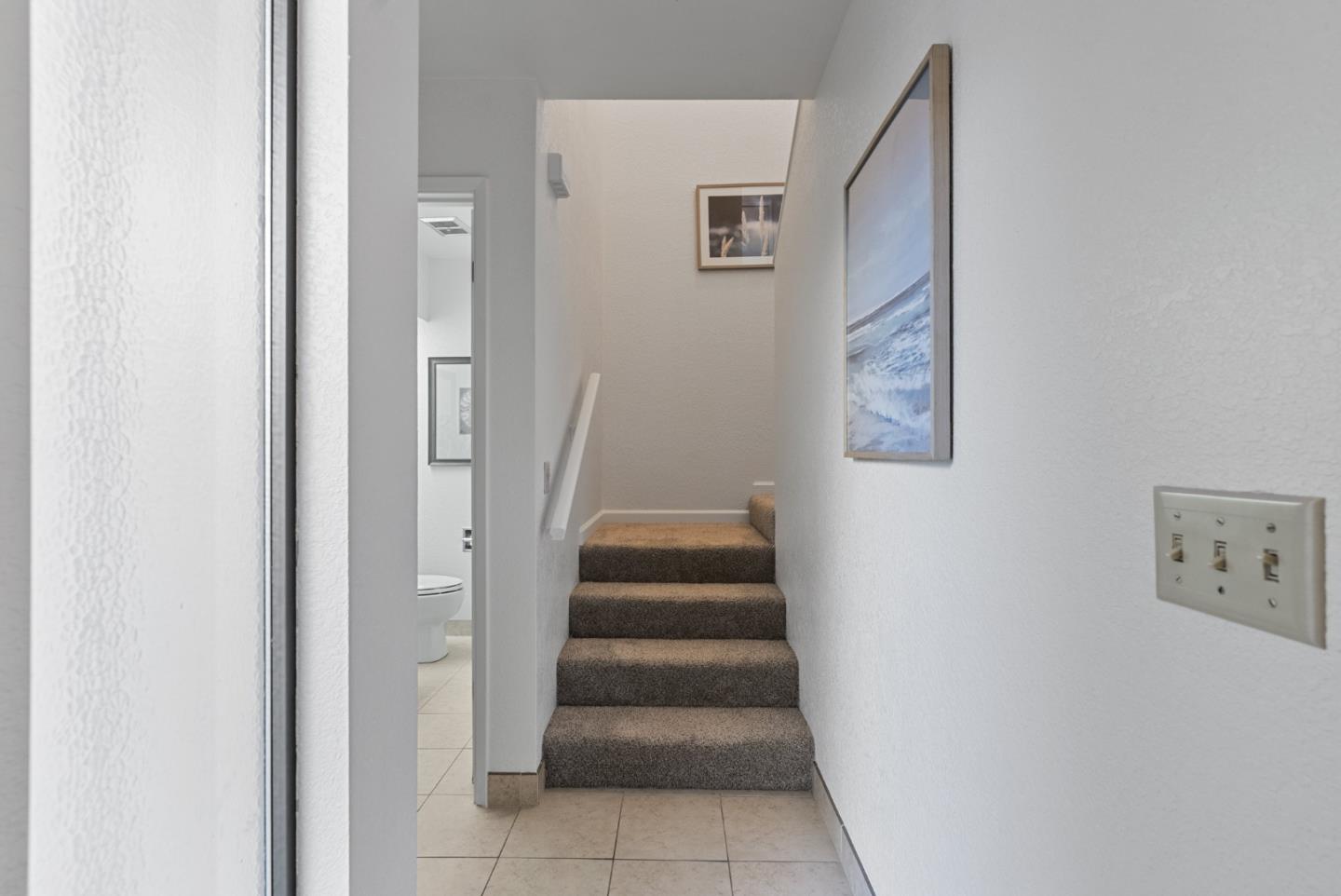 Detail Gallery Image 22 of 44 For 30 Joes Ln, Hollister,  CA 95023 - 2 Beds | 2/1 Baths