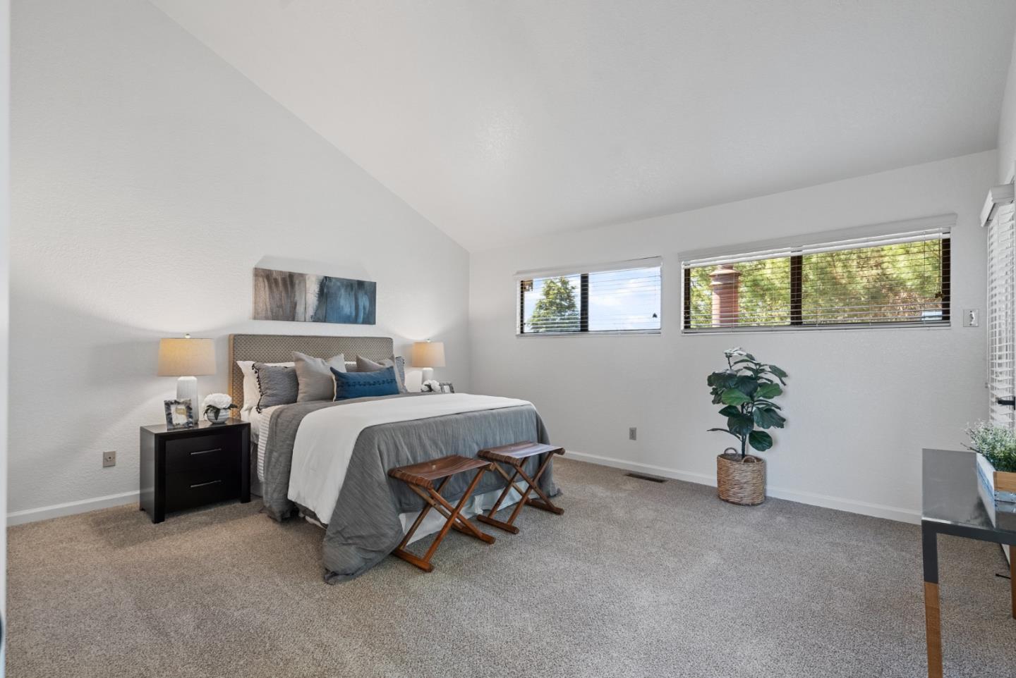 Detail Gallery Image 24 of 44 For 30 Joes Ln, Hollister,  CA 95023 - 2 Beds | 2/1 Baths
