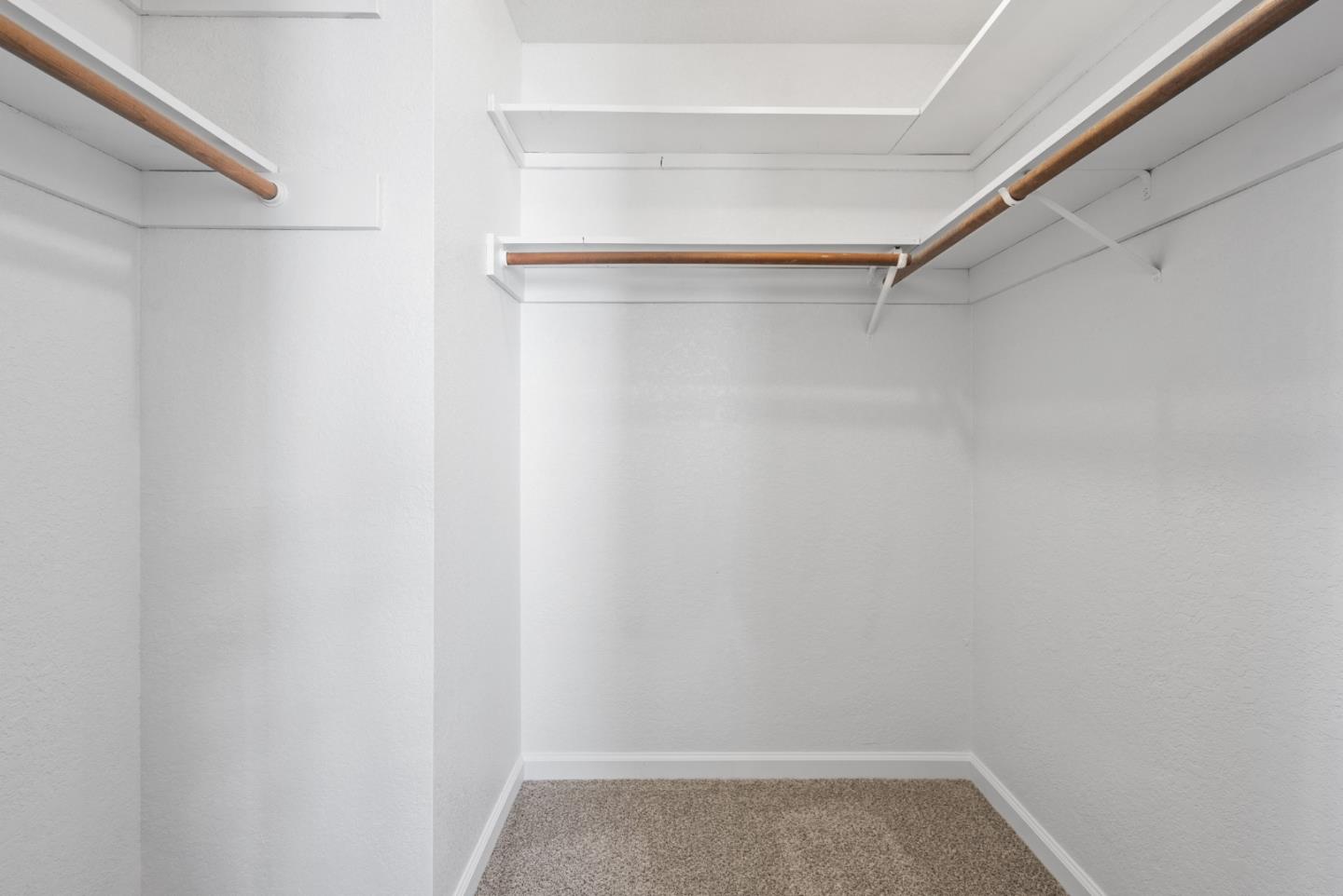 Detail Gallery Image 34 of 44 For 30 Joes Ln, Hollister,  CA 95023 - 2 Beds | 2/1 Baths