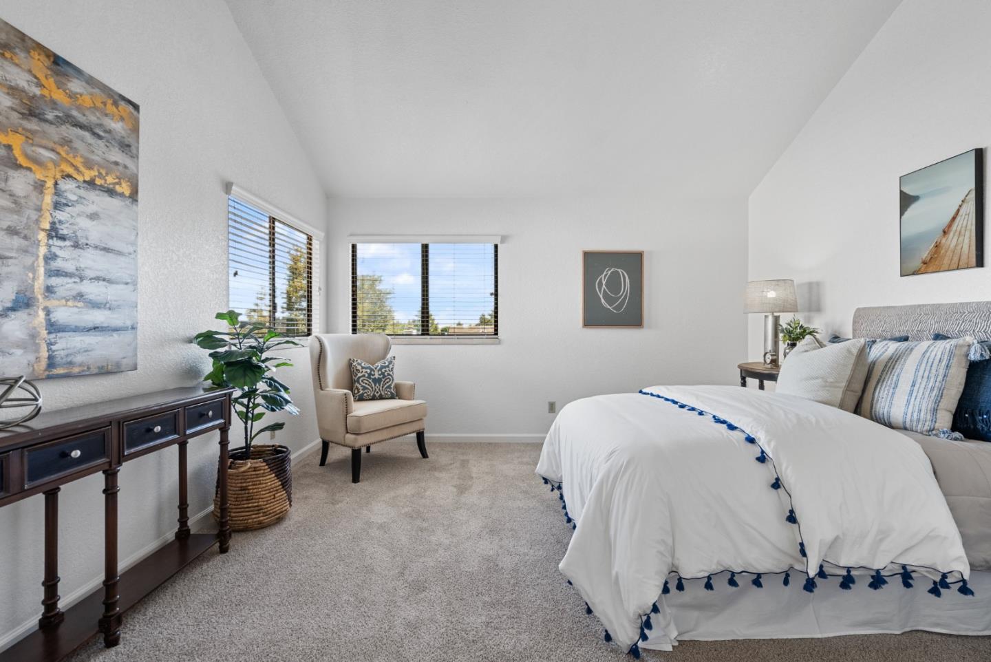 Detail Gallery Image 35 of 44 For 30 Joes Ln, Hollister,  CA 95023 - 2 Beds | 2/1 Baths