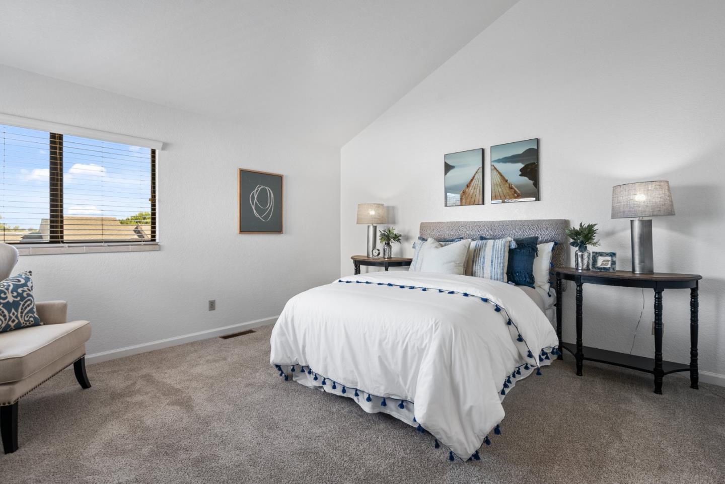 Detail Gallery Image 36 of 44 For 30 Joes Ln, Hollister,  CA 95023 - 2 Beds | 2/1 Baths