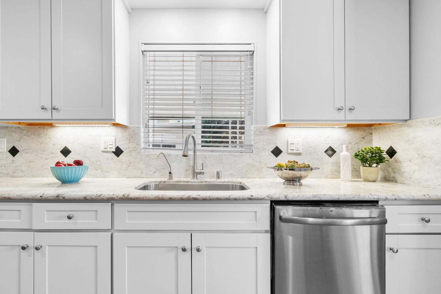 Detail Gallery Image 13 of 66 For 225 Mount Hermon #154,  Scotts Valley,  CA 95066 - 2 Beds | 2 Baths