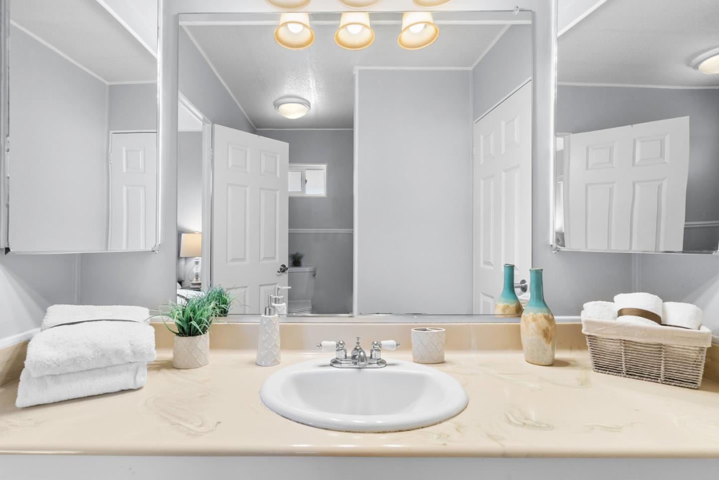 Detail Gallery Image 24 of 66 For 225 Mount Hermon #154,  Scotts Valley,  CA 95066 - 2 Beds | 2 Baths