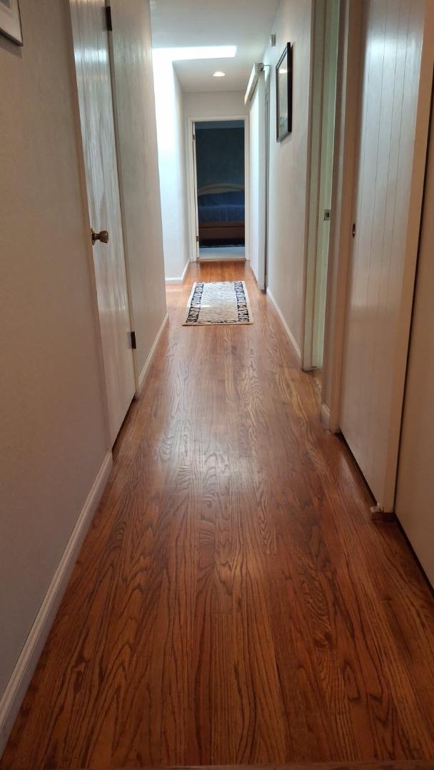 Detail Gallery Image 11 of 32 For 1683 Escalante Way, Burlingame,  CA 94010 - 4 Beds | 2 Baths