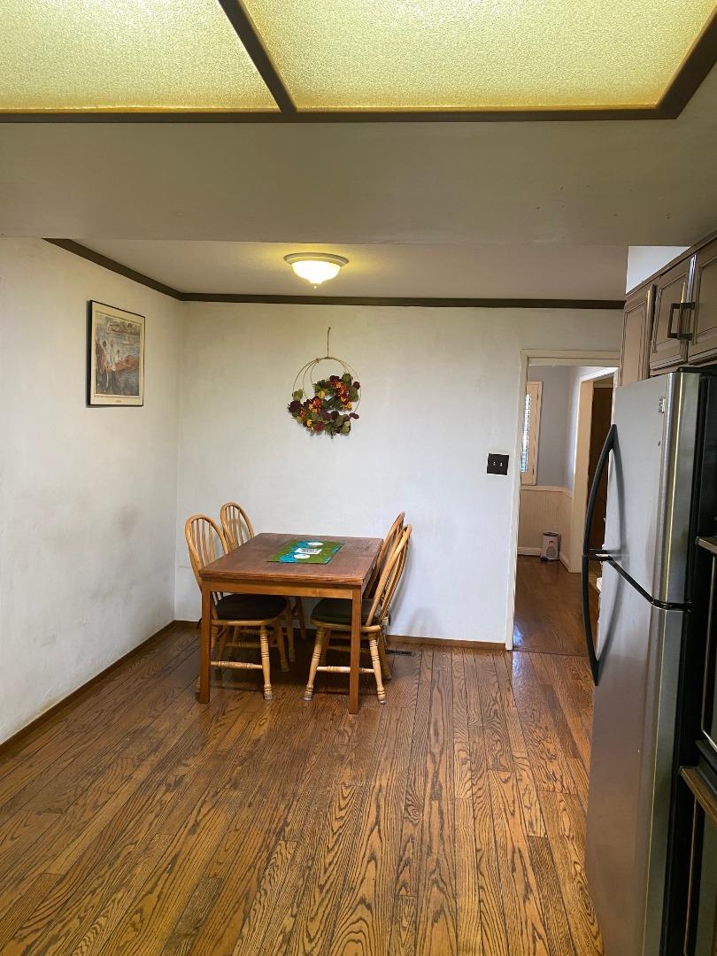 Detail Gallery Image 21 of 32 For 1683 Escalante Way, Burlingame,  CA 94010 - 4 Beds | 2 Baths