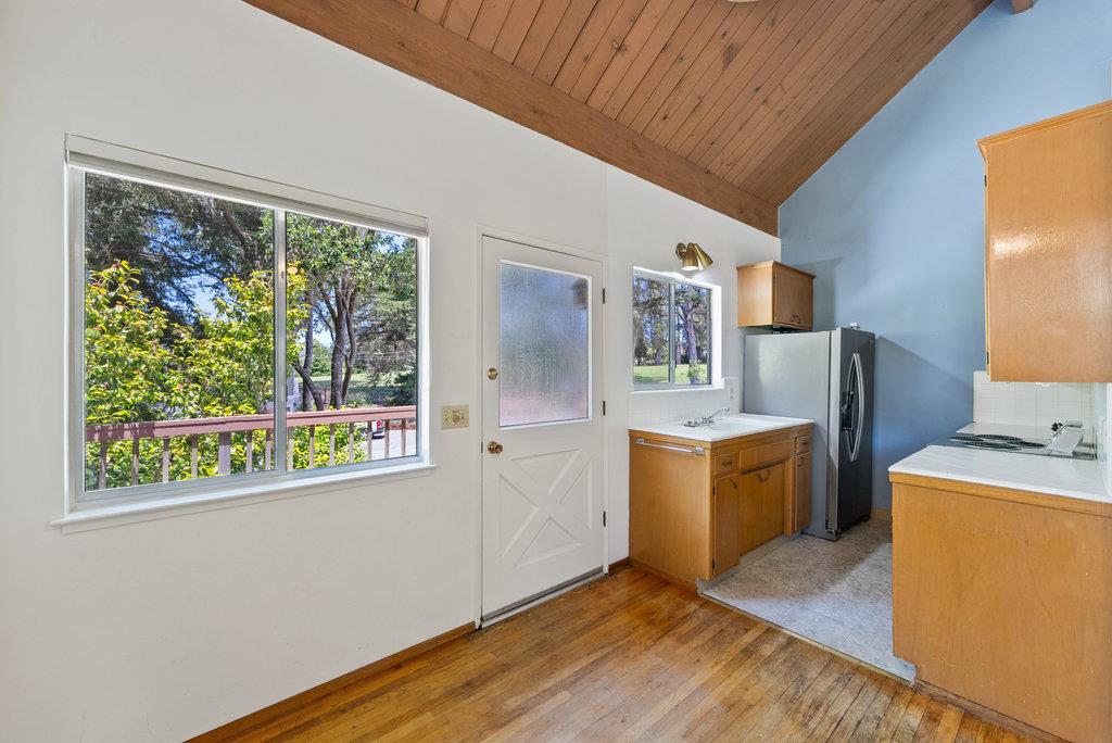 Detail Gallery Image 16 of 31 For 388 Belle Monti Ct, Aptos,  CA 95003 - 2 Beds | 2 Baths