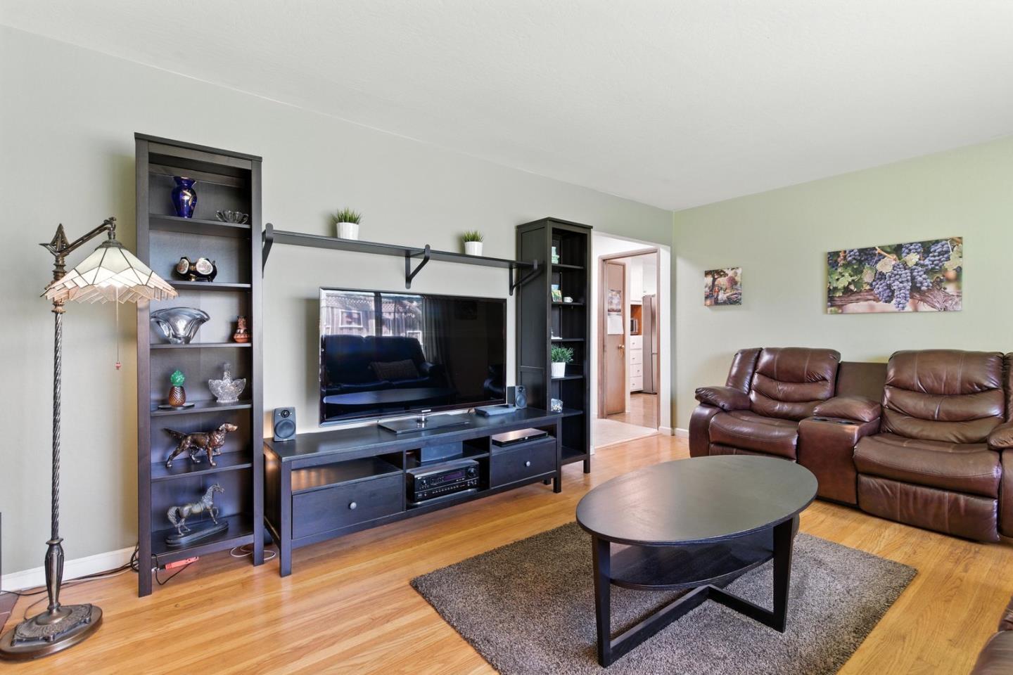 5222 Keystone Drive, Fremont, California 94536, 4 Bedrooms Bedrooms, ,2 BathroomsBathrooms,Residential,For Sale,5222 Keystone Drive,ML82009591
