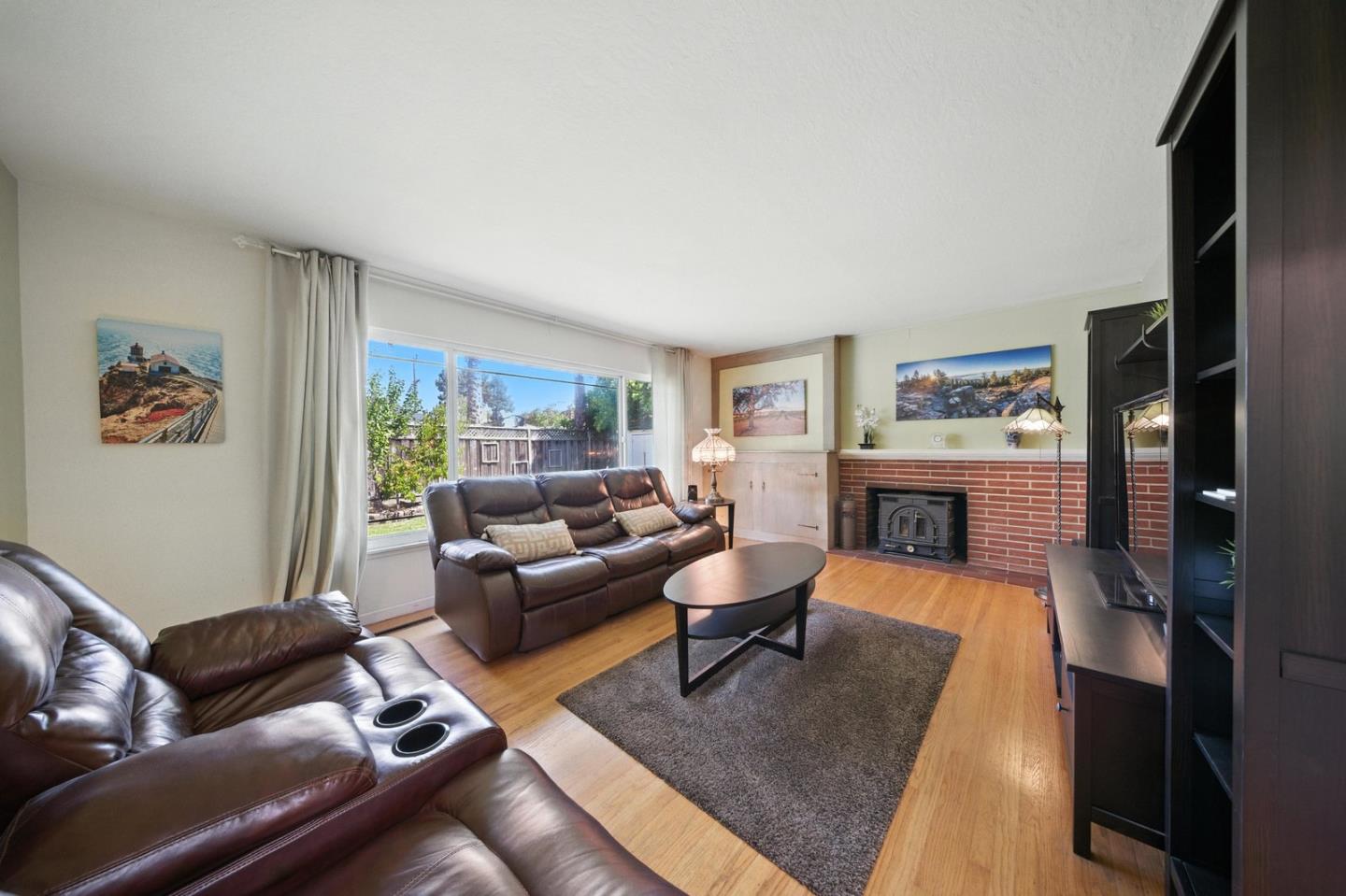5222 Keystone Drive, Fremont, California 94536, 4 Bedrooms Bedrooms, ,2 BathroomsBathrooms,Residential,For Sale,5222 Keystone Drive,ML82009591