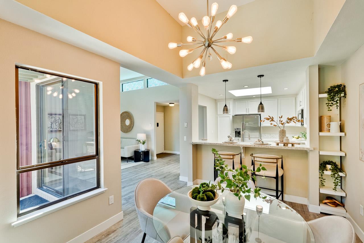 Detail Gallery Image 11 of 51 For 928 Wright Ave #406,  Mountain View,  CA 94043 - 2 Beds | 2 Baths