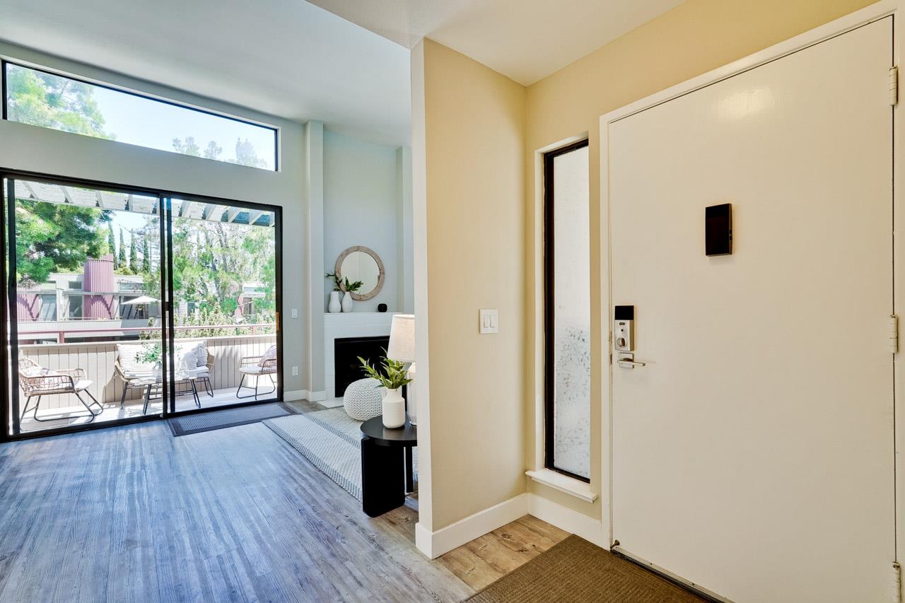 Detail Gallery Image 2 of 51 For 928 Wright Ave #406,  Mountain View,  CA 94043 - 2 Beds | 2 Baths
