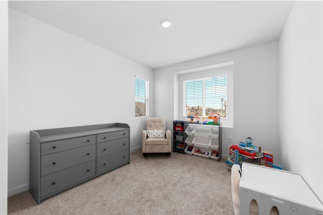 Detail Gallery Image 25 of 33 For 7741 Forestdale Way, Elk Grove,  CA 95758 - 4 Beds | 2/1 Baths