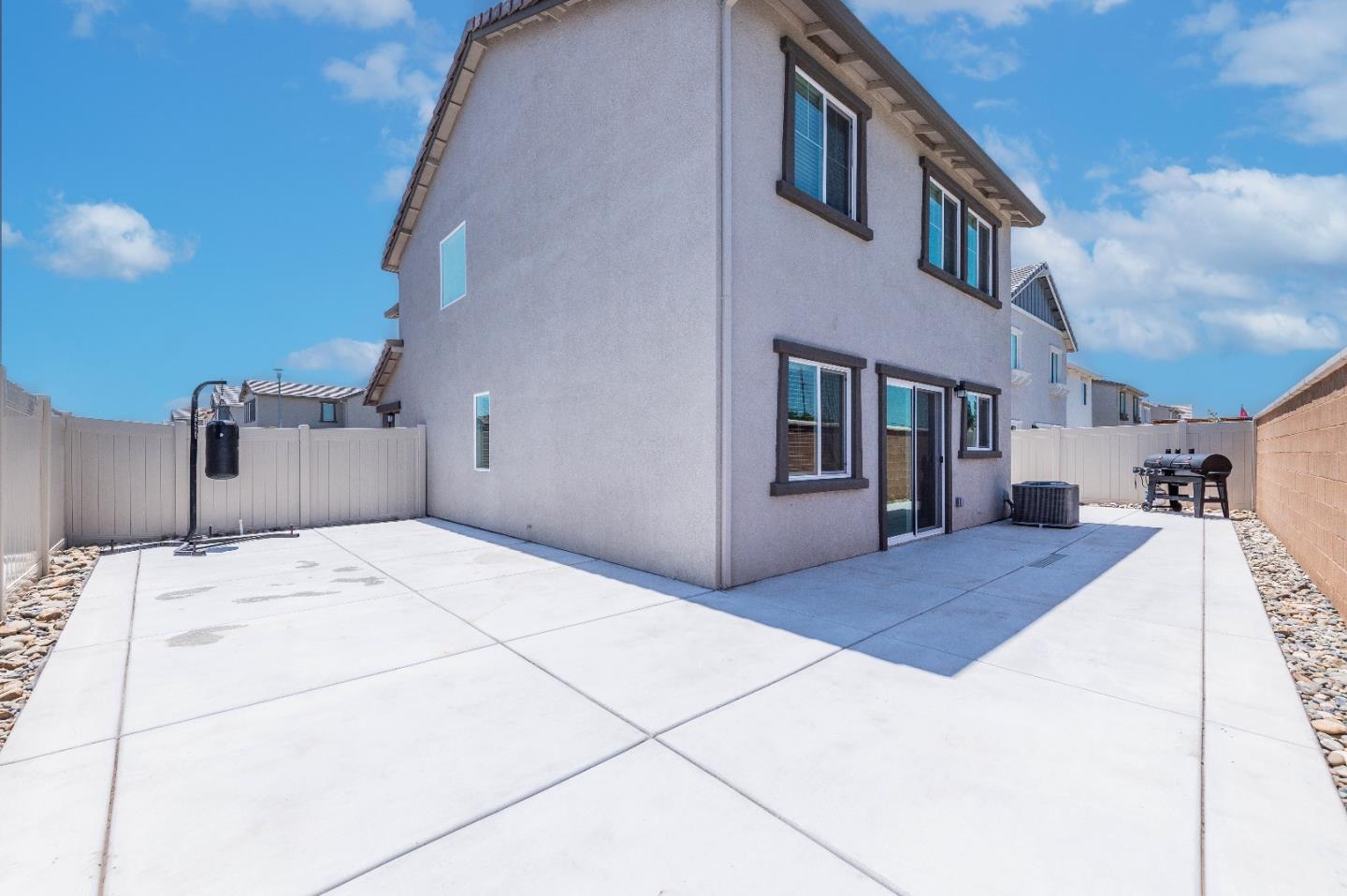 Detail Gallery Image 31 of 33 For 7741 Forestdale Way, Elk Grove,  CA 95758 - 4 Beds | 2/1 Baths
