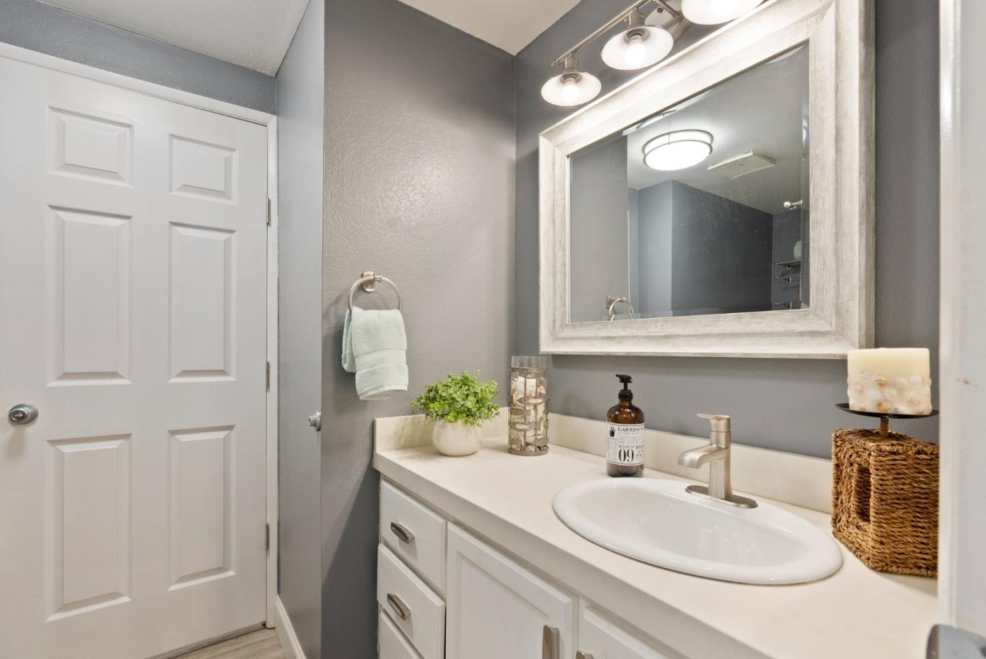 Detail Gallery Image 15 of 44 For 2395 Delaware Ave #194,  Santa Cruz,  CA 95060 - 3 Beds | 2 Baths