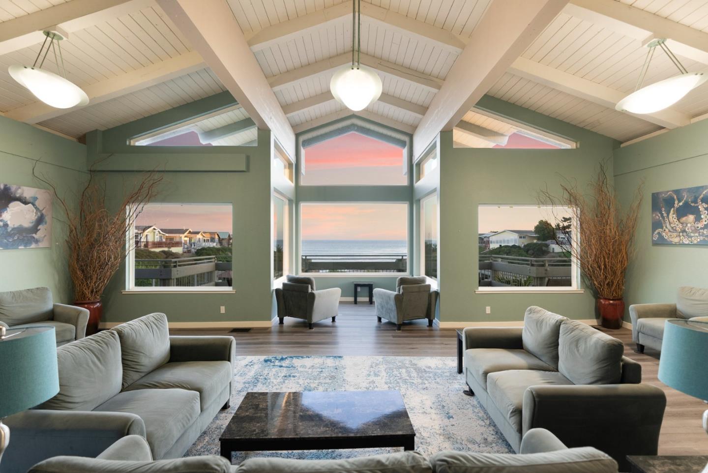 Detail Gallery Image 32 of 44 For 2395 Delaware Ave #194,  Santa Cruz,  CA 95060 - 3 Beds | 2 Baths