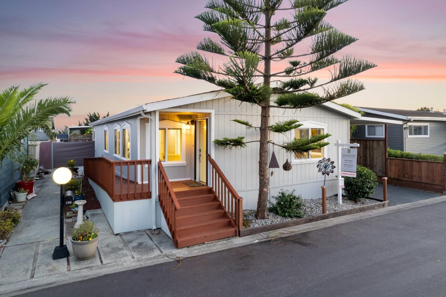 Detail Gallery Image 5 of 44 For 2395 Delaware Ave #194,  Santa Cruz,  CA 95060 - 3 Beds | 2 Baths
