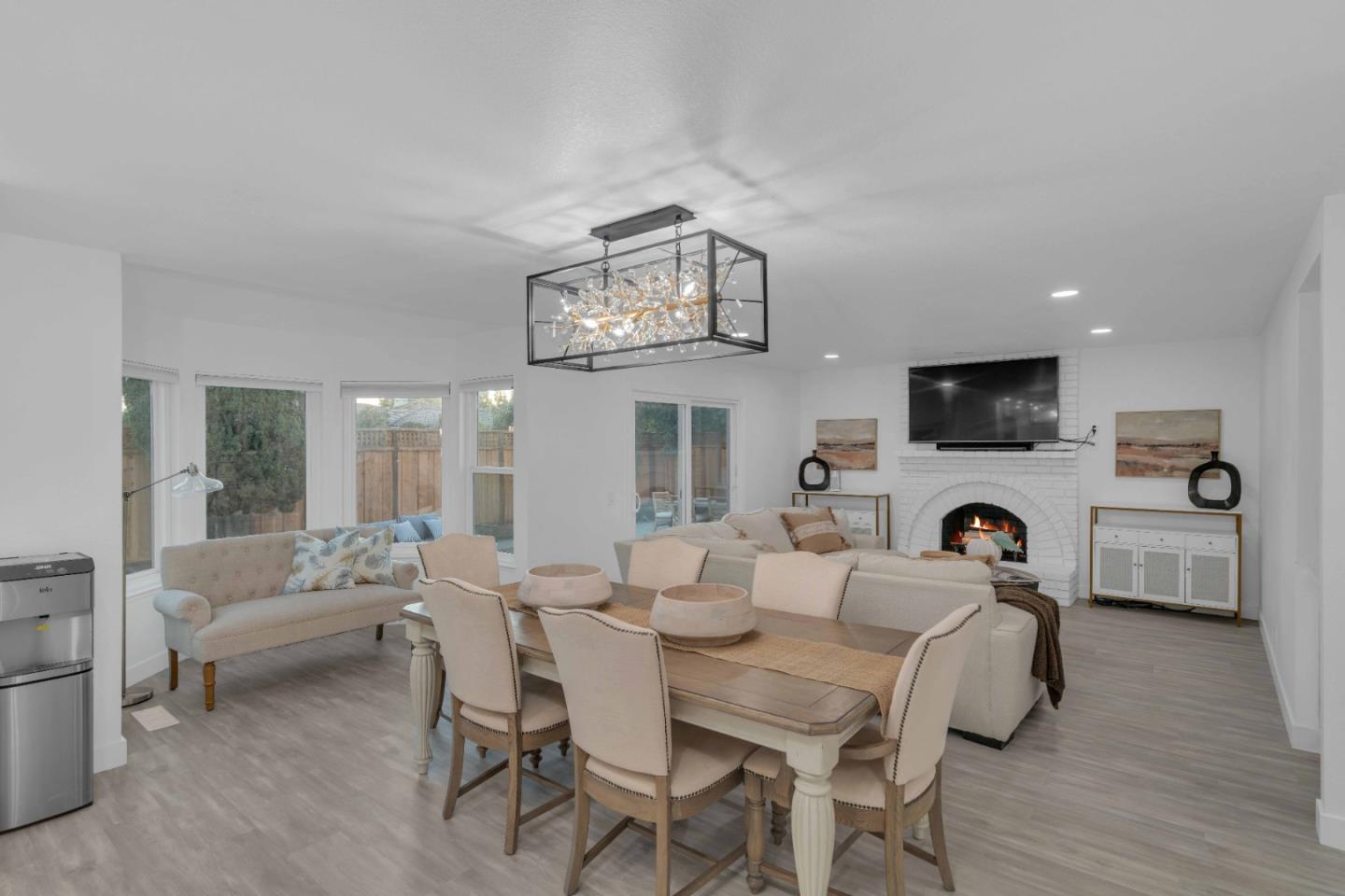 Detail Gallery Image 18 of 71 For 16865 Sundance Dr, Morgan Hill,  CA 95037 - 5 Beds | 3 Baths