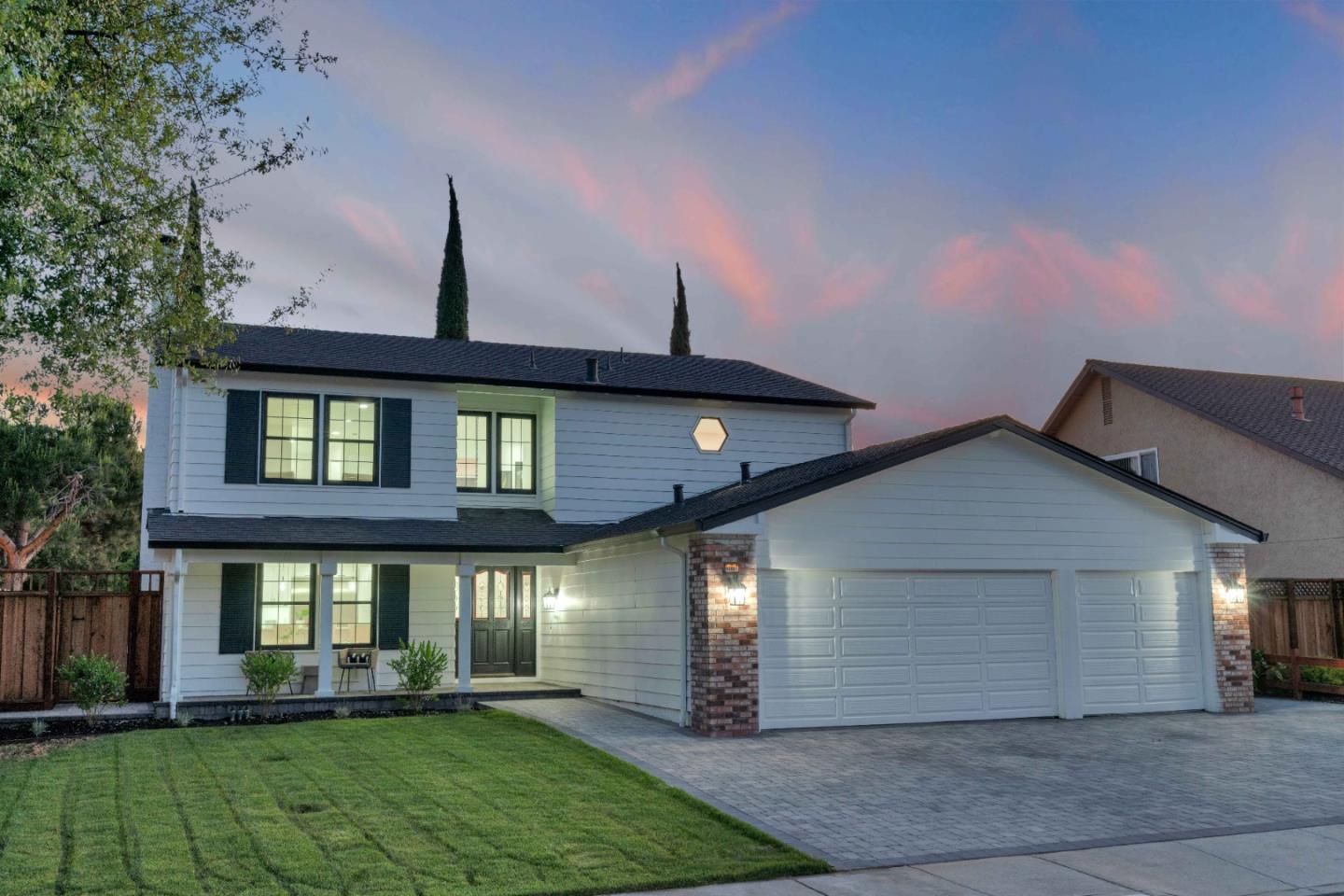 Detail Gallery Image 2 of 71 For 16865 Sundance Dr, Morgan Hill,  CA 95037 - 5 Beds | 3 Baths