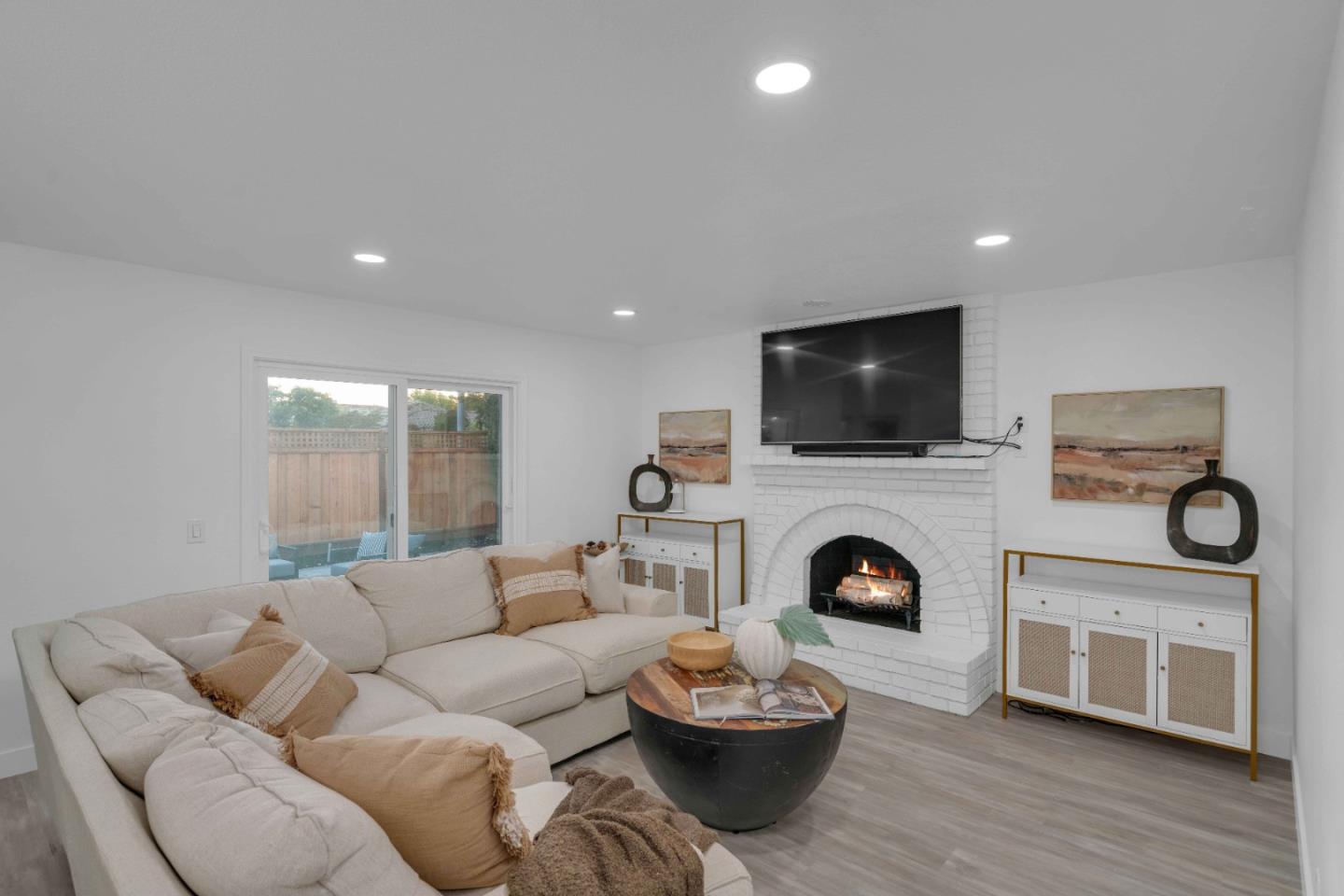 Detail Gallery Image 20 of 71 For 16865 Sundance Dr, Morgan Hill,  CA 95037 - 5 Beds | 3 Baths