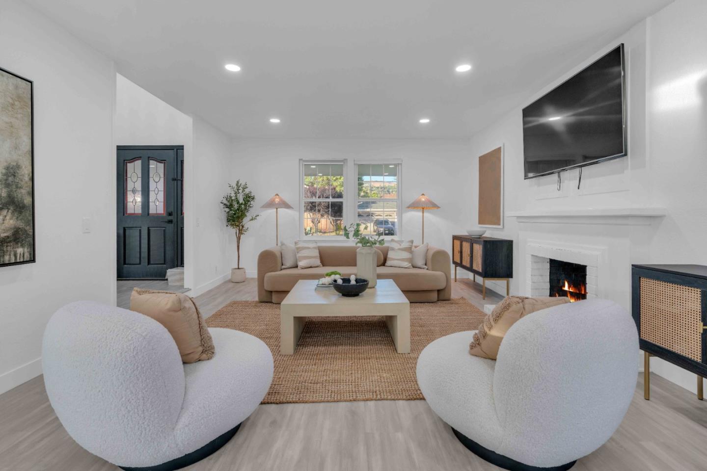 Detail Gallery Image 4 of 71 For 16865 Sundance Dr, Morgan Hill,  CA 95037 - 5 Beds | 3 Baths