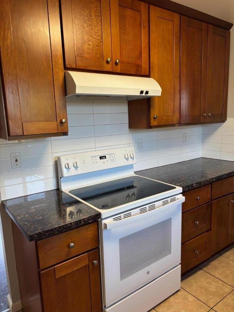 Detail Gallery Image 29 of 39 For 3203 Myles Ct, San Jose,  CA 95117 - – Beds | – Baths