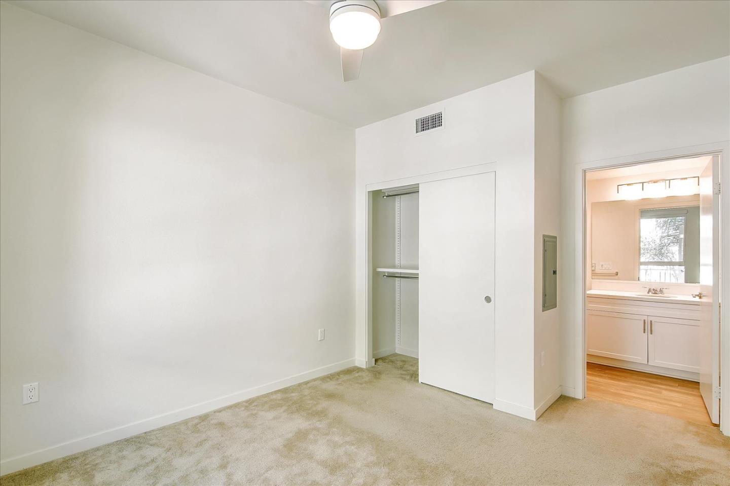 Detail Gallery Image 16 of 27 For 12655 Bluff Creek Dr #327,  Playa Vista,  CA 90094 - 2 Beds | 2 Baths